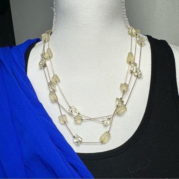 Coldwater Creek Gold Tone Triple Strand Geometric Glass Beaded Necklace 5351 R - Picture 5 of 11